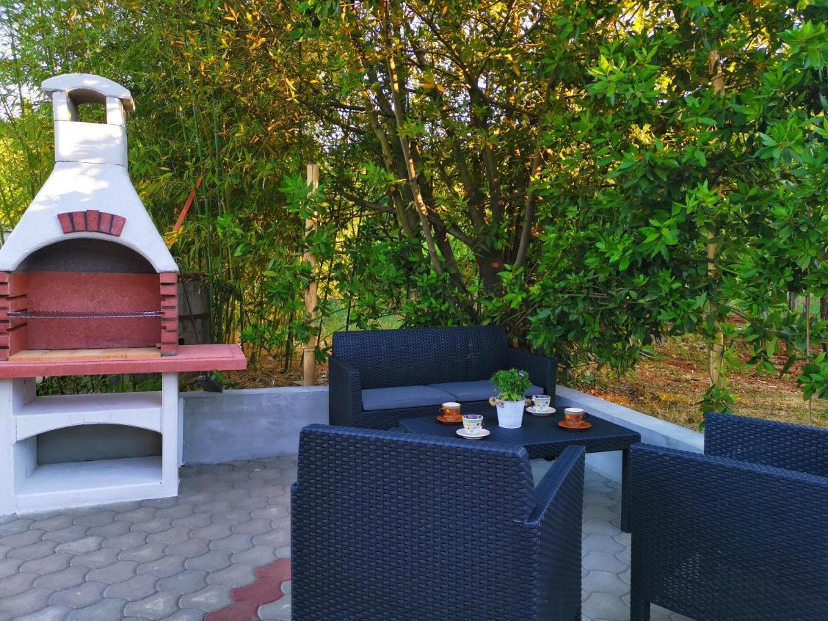 Holiday House Nela Лабин Екстер'єр фото